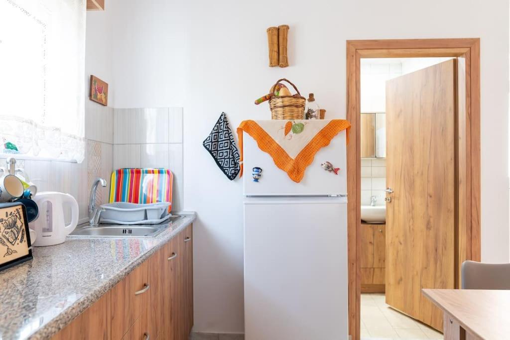 Zografia - Charming House Near The Coast Apartment Marmari  Exterior photo