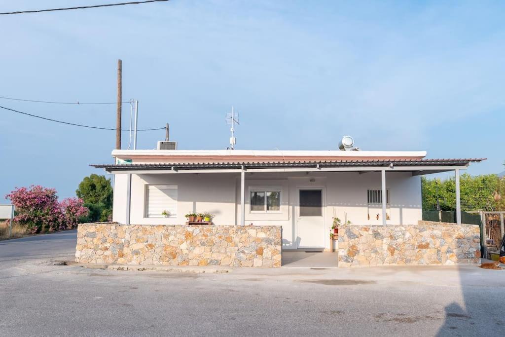 Zografia - Charming House Near The Coast Apartment Marmari  Exterior photo